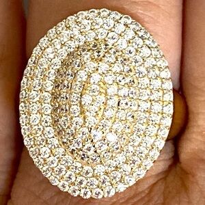 Gorgeous 14K Yellow Gold Pave DIAMOND Large Oval Cluster Ring Size 5.5